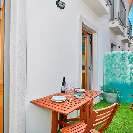 Stylish Townhouse In Centre, Shared Pool * Tavira