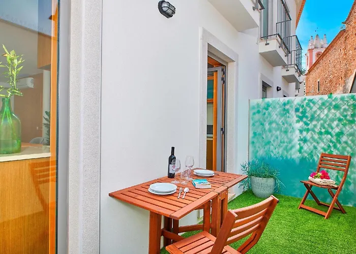 Stylish Townhouse In Centre, Shared Pool * Тавира